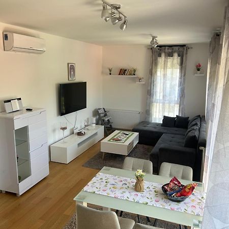 Apartman Zabok Centar Luaran gambar